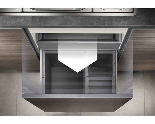 Open keukenlade met vakken