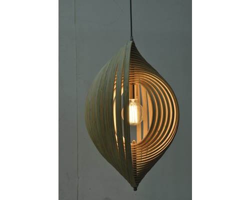 Hanglamp met houten design en gloeilamp