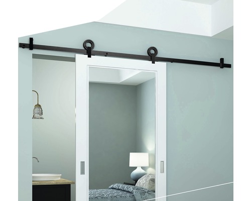 Schuifdeursysteem met beslag en rail voor wandmontage