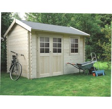 Houten tuinhuis met ramen en deur, plus tuingereedschap en een fiets