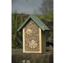 Houten insectenhotel met nestgelegenheid voor wilde bijen