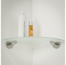 Glazen hoekplank met beugel aan een badkamermuur