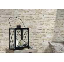 Fotobehang met steenmuurlook en zwarte lantaarn