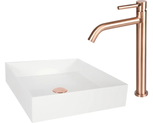 Wastafel en kraan voor de badkamer