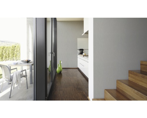 Interieur met terras, keuken en trap