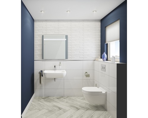 Moderne badkamer met wastafel, spiegel, toilet en tegels