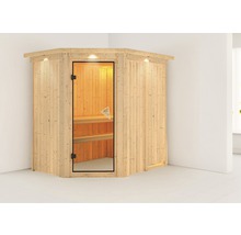 Houten hoeksauna met glazen deur en binnenverlichting.