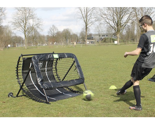 Voetbaldoel met rebounder voor voetbaltraining buitenshuis