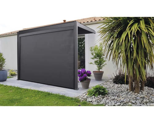 Terras met pergola en privacy scherm