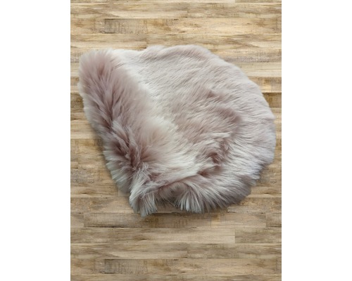 Decoratieve vacht op houten vloer