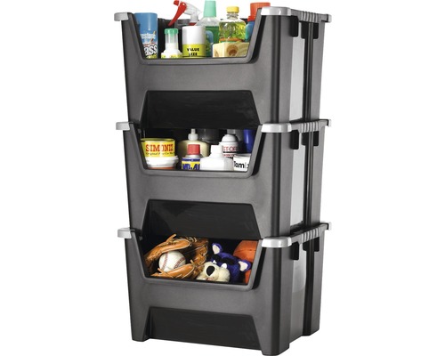 Drie grijze kunststof opbergbakken, gestapeld en gevuld met diverse artikelen