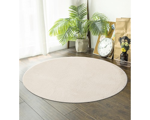 Rond vloerkleed in de woonkamer