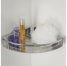 Metalen hoekrek met toiletartikelen in de badkamer