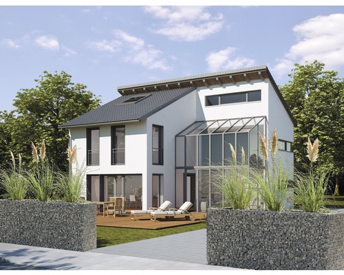 Modern vrijstaand huis met terras, tuinmeubelen en schanskorven