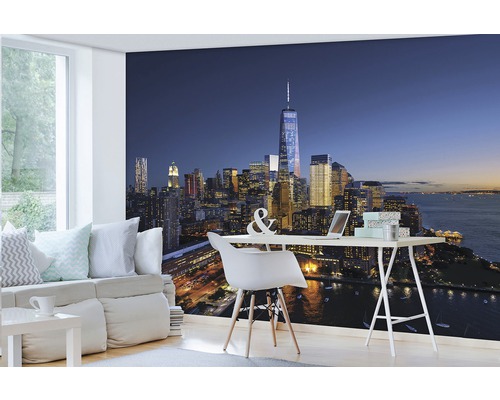 Woonkamer met New York Skyline fotobehang, bureau en bank