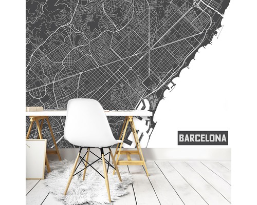 Wanddecoratie Barcelona stadsplattegrond in lichte kamer met bureau en stoel