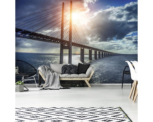 Kamer met fotobehang van een brug over de zee