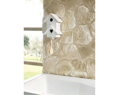 Decoratief houten vogelhuisje met borstel voor wandmontage in de badkamer