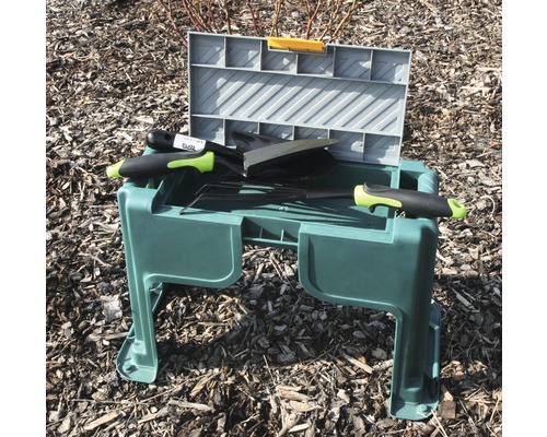 Tuinkruk met gereedschapskist en tuingereedschap