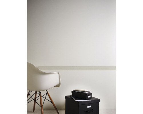 Kameropstelling met stoel, wandborder en opbergdozen