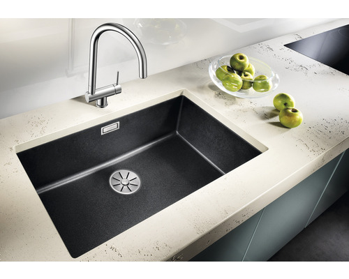 Spoelbak met kraan en afvoerfilter