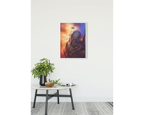 Decoratieve ingelijste afbeelding van een futuristische krijger in een interieur
