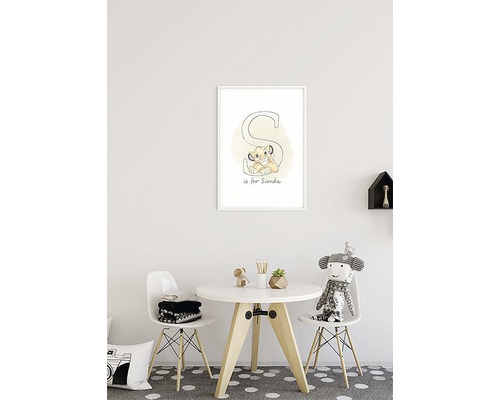 Kinderkamerdecoratie met Simba letter S in witte lijst