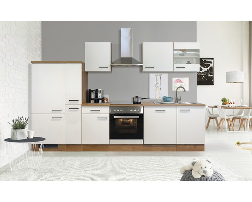 FLEX WELL Keukenblok met apparatuur Vintea magnolia mat 310x60 cm Complete keuken met witte kasten, houten werkbladen en moderne apparatuur.