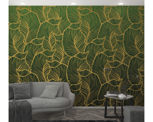 Kamerweergave met groen bladerbehang en grijze bank