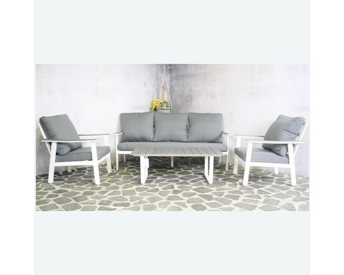 Tuinmeubelset met bank, twee stoelen en tafel voor buiten