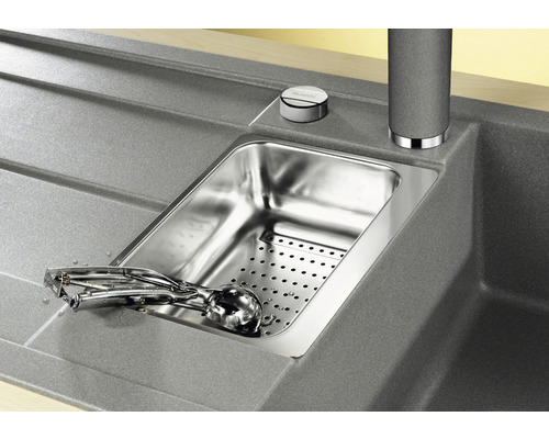 Roestvrijstalen spoelbak met afdruipzeef en ijsbolletjestang