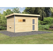 Houten tuinhuis met plat dak, raam en deur