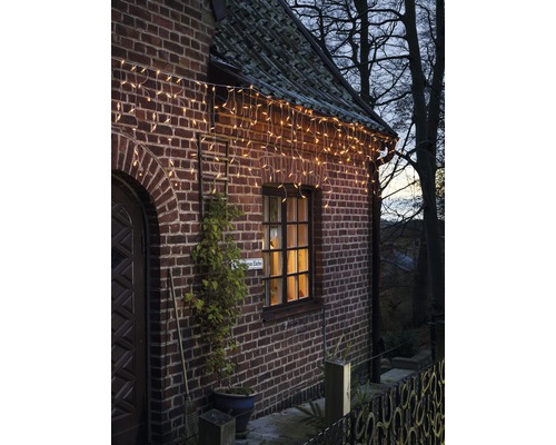 Gevel met kerstverlichting