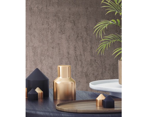 Decoratieve scène met geometrische objecten en een plant