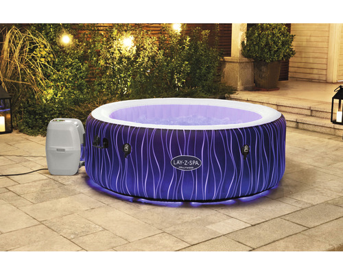 Opblaasbare Lay-Z-Spa Hollywood bubbelbad met pomp in de tuin