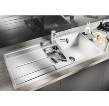 Spoelbak met afdruiprek, kraan en accessoires