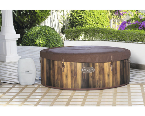 Lay-Z-Spa bubbelbad met afdekking in de tuin