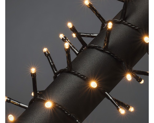 Lichtsnoer met warmwitte leds om een object gewikkeld
