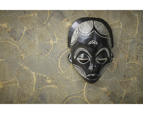 Decoratief masker aan de muur