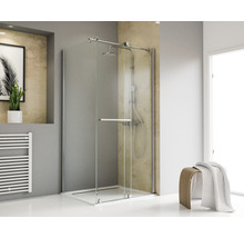Badkamer met glazen douchecabine en douche