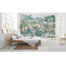 Lichte slaapkamer met botanisch fotobehang, bed en bijzettafel