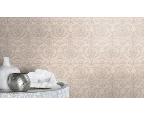 Decoratief behang met ornamentpatroon