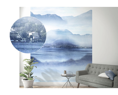 Wandafbeelding met meer en bergen in de woonkamer