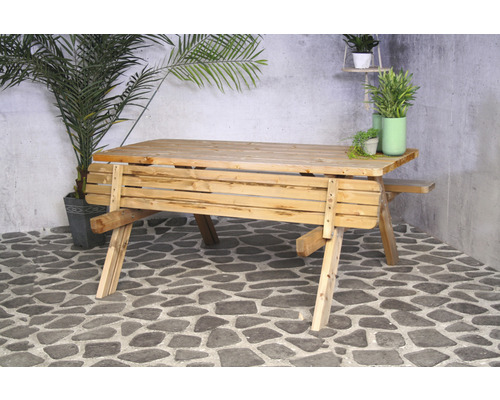 Houten picknicktafel voor de tuin of het terras