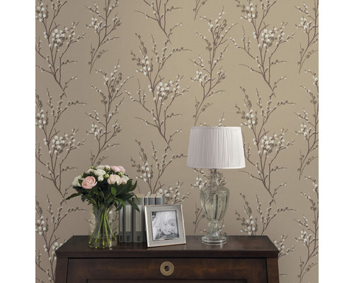 Kamerzicht met beige behang met bloemmotief