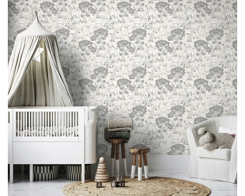 Kinderkamer met wandbehang, ledikant en decoratie