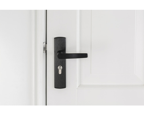 Deurbeslag met deurkruk op een binnendeur