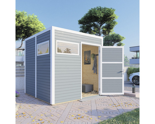 Tuinhuis met raam en openstaande deur