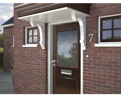 Voordeurafdak aan een bakstenen huis met huisnummer zeven.