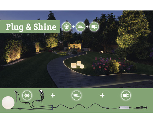 Verlichte tuin met Plug and Shine systeem voor buiten